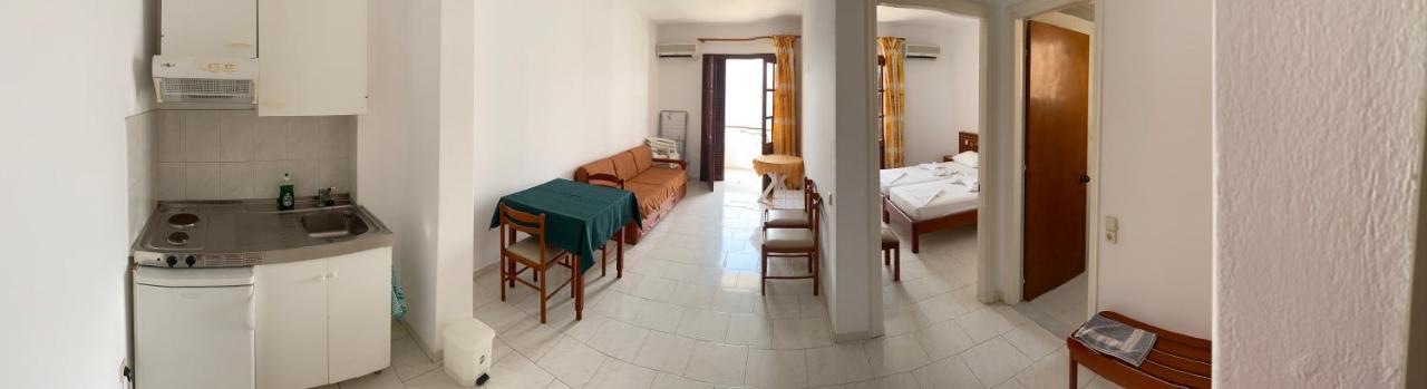 Dolphin Hotel Apartments Karpathos Exterior foto