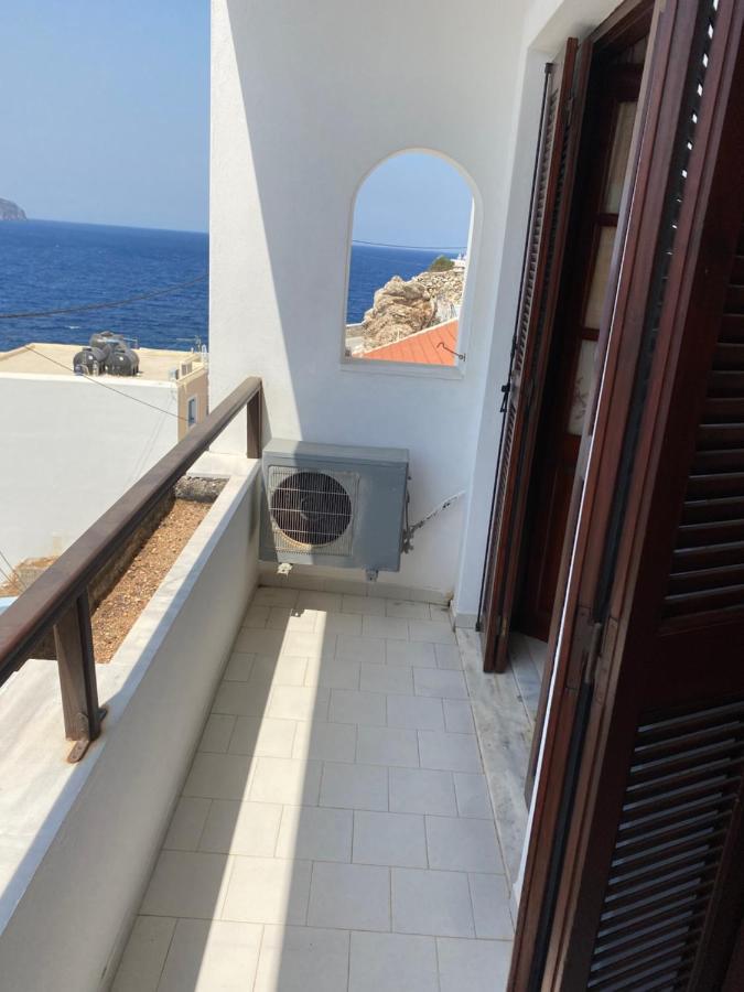 Dolphin Hotel Apartments Karpathos Exterior foto